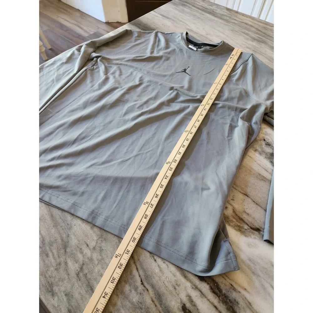 Jordan Mens 2XL Grey Dri-FIT Long Sleeve Basketball Training Shirt 800915-065